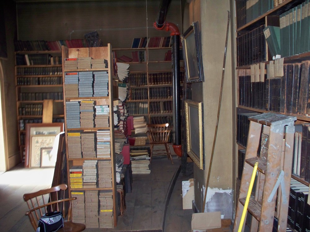 After (January 2011) Nice clean attic, as of January 7, 2011